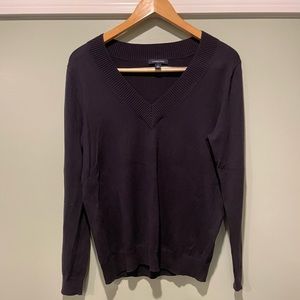 Lands End • Navy V-Neck Sweater 🧵 ⚓️🪡